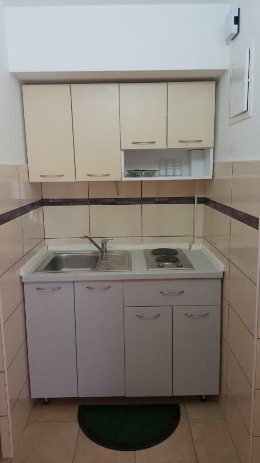 Apartmani Vesna Pinezići Zewnętrze zdjęcie