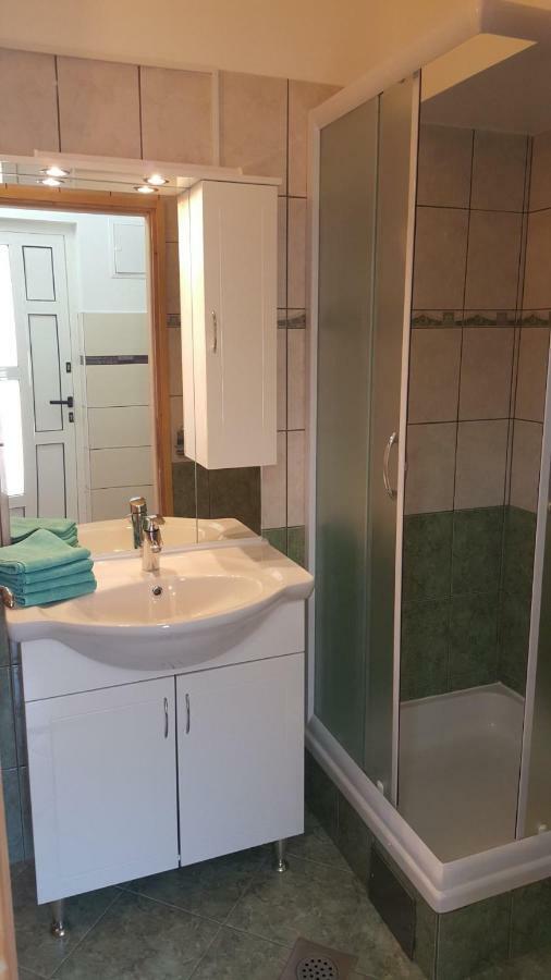 Apartmani Vesna Pinezići Zewnętrze zdjęcie